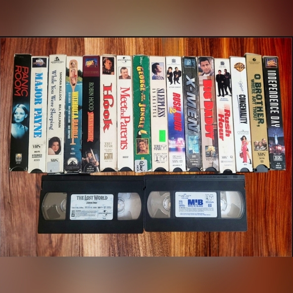 LOT OF 18 VHS MOVIES ~ DRAMA ~ COMEDY ~ SUSPENSE ~ ACTION ~ FAMILY - Picture 5 of 5